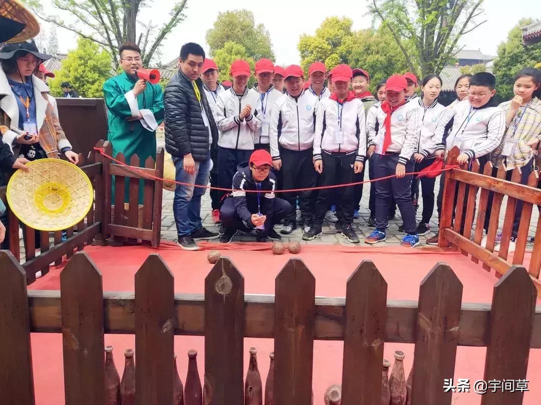 研学好时节不负好时光,和老同学一起旅游台儿庄古城