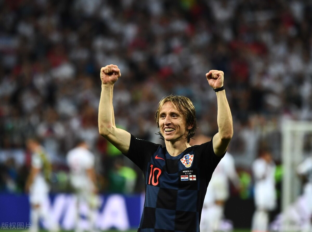 足坛现役前三中场,当今足坛各位置前三人