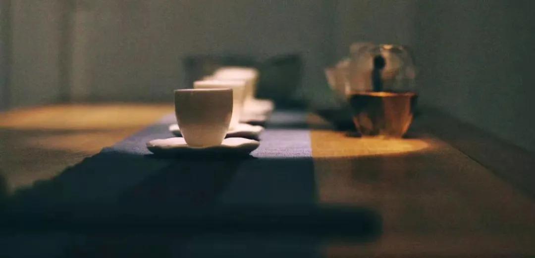 形成茶叶品质最重要的酶是,酶在茶叶加工中的应用和发展