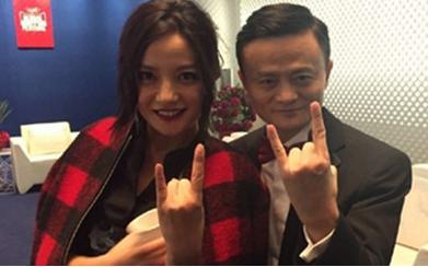 赵薇蒋雯丽长相分析,蒋雯丽比赵薇大10岁