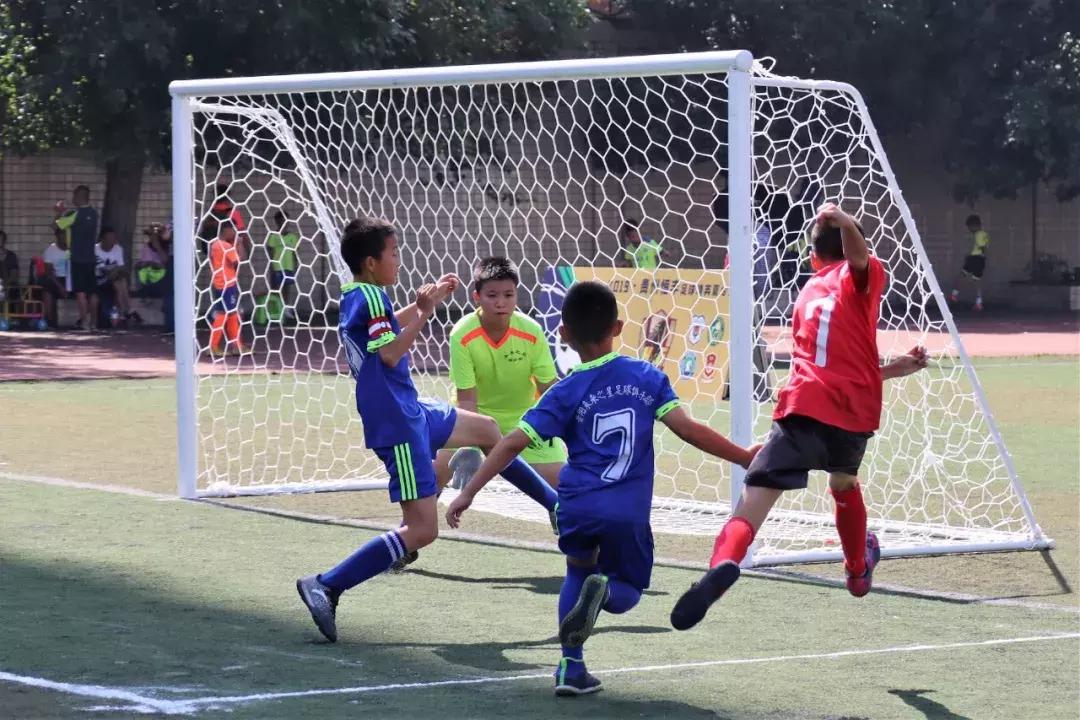 2022足球夏令营直播,2019足球夏令营活动