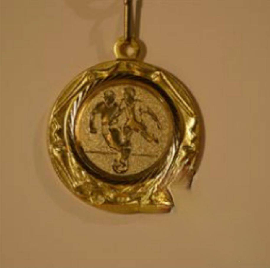 p图手被p掉了一点怎么补回来,p图能把照片脏东西去掉吗