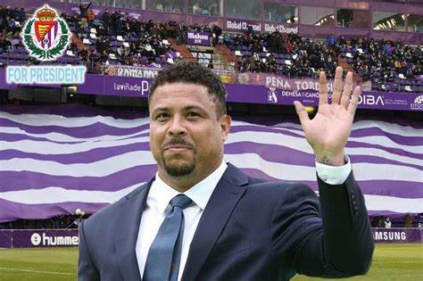 巴西世界杯大罗卡卡,02年世界杯巴西小罗