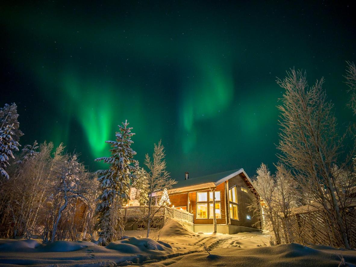 追寻北极光,追逐北极光歌曲