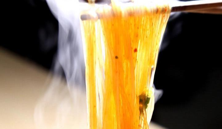 白菜牛肉砂锅粉丝,家庭版砂锅牛肉粉丝