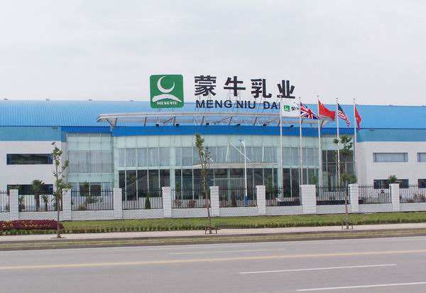 康主编｜大肆并购，流血换帅，甩卖良产：乳业大哥蒙牛的火箭坠落