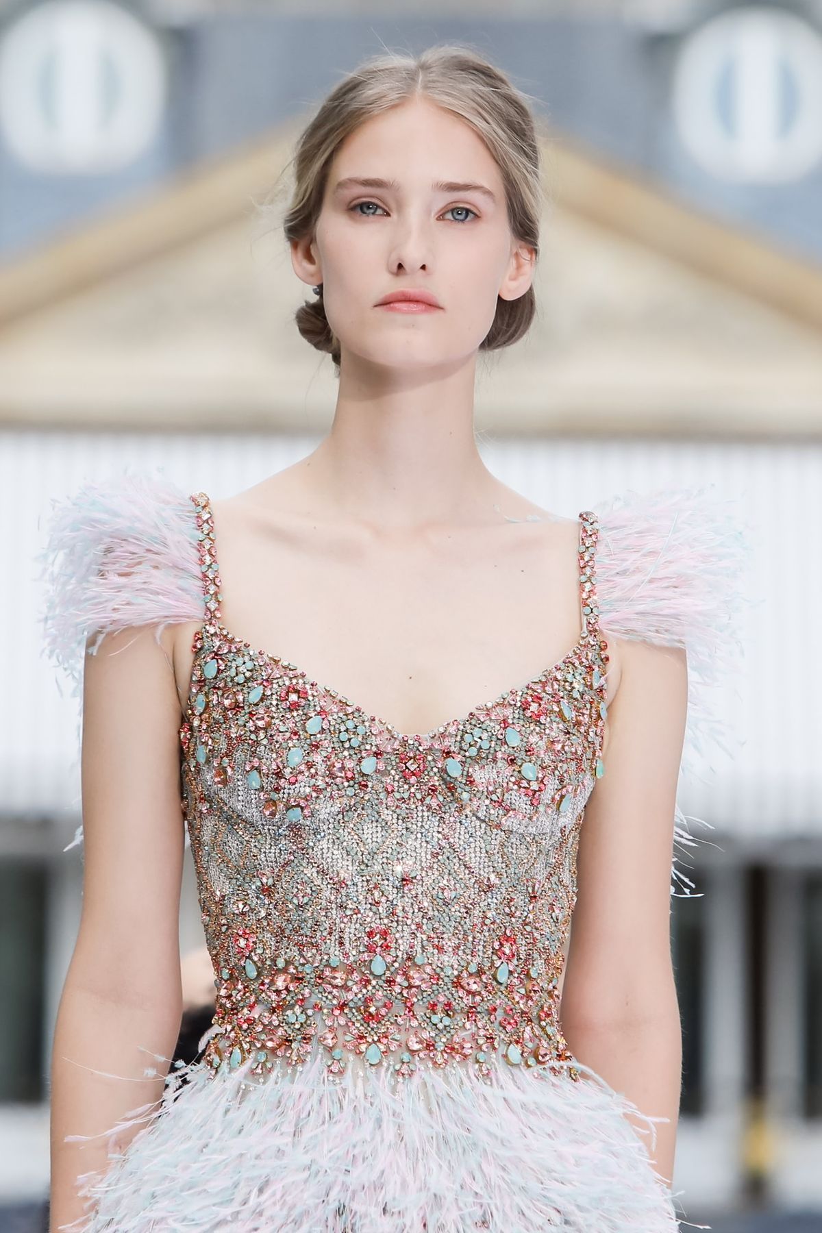 ralphrusso经典高定,ralphrusso2019秋冬高定秀