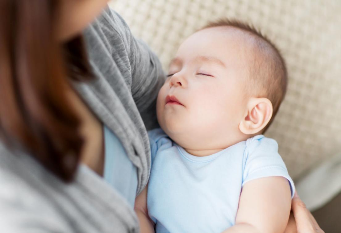 推车哄睡算自主入睡吗,哄睡推车