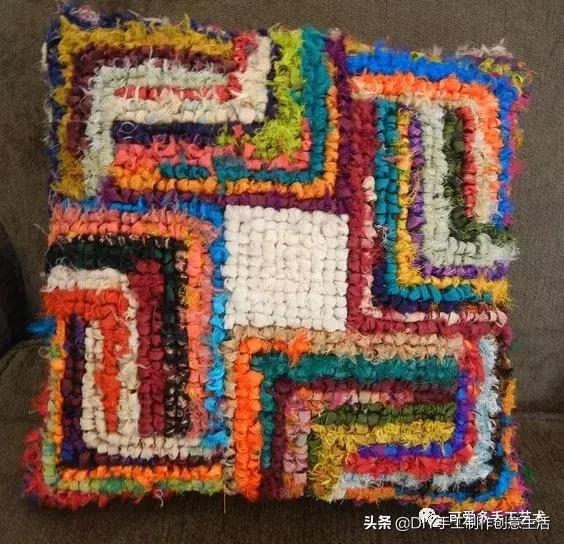 旧衣服别再扔掉了袖子缝成桶状,旧衣服怎么做布条