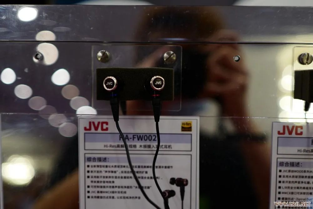 展商如何布展，才能让展位人气显得特别旺？成都国际耳机展大报道