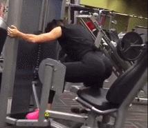 臀部不饱满，走路屁股摇来摇去？这块肌肉你一定要加强