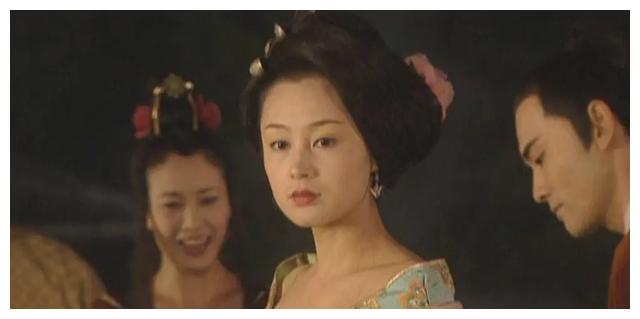 国产剧“审美*退倒**”，不能只怪化妆师啊！原因太复杂了