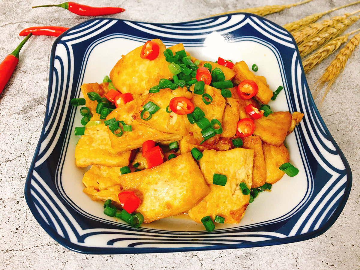 煎豆腐怎么掌握火候,煎豆腐的正确煎法