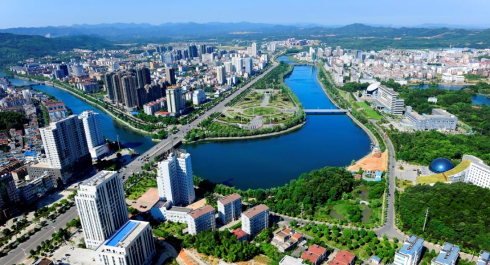 中国十大温泉城市,中国特别有名的十大温泉馆