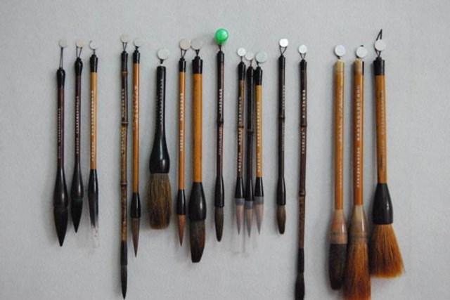 毛笔狼毫与羊毫兼毫区别,毛笔中的狼毫兼羊毫代表什么