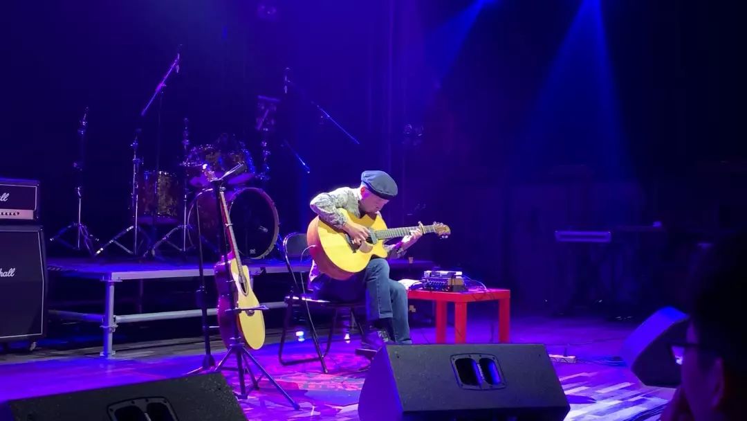 千万不要买吉他！买吉他是会死人的