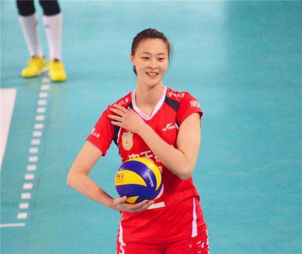 女排惠若琪为什么不参加比赛了,女排真的无缘八强吗