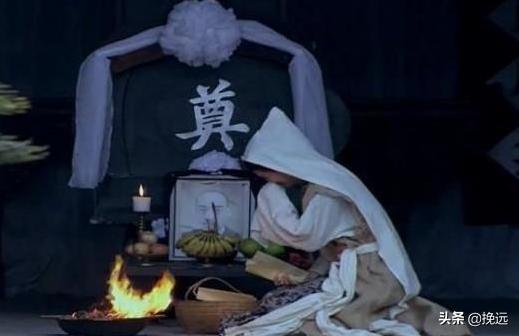 守灵为什么点三根香,人死后守灵堂好不好