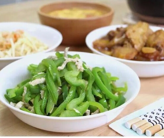 极简风的家具搭配色调,美到极致的家具搭配