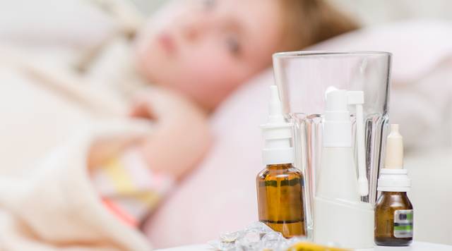 刚吃完退烧药就吐了要补吃吗,刚刚吃了药就吐了要不要重新吃