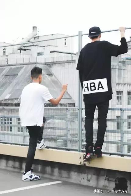 你以为你有双鞋就是潮男吗,你以为一身名牌衣服就是有钱人吗