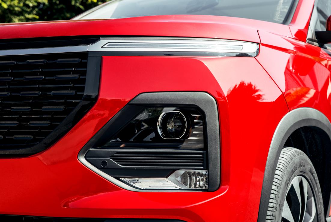 8万就能买的全球车型，一流三大件，3种座椅布局，可挂4种车标