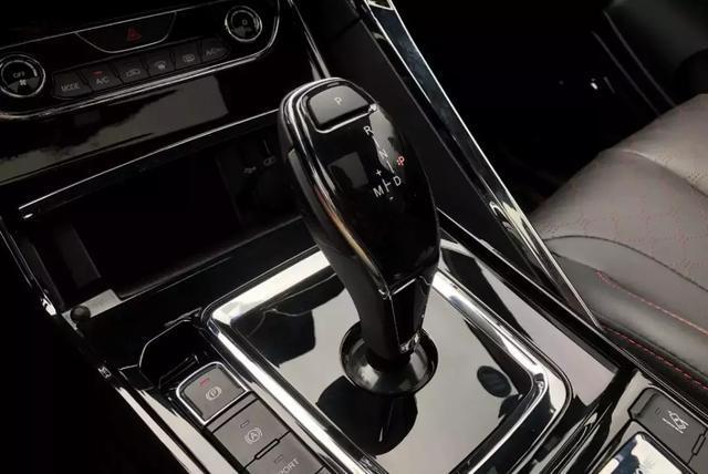 海马8S，全系1.6T高功引擎，配独悬7.8S破百，可品牌已经落寞