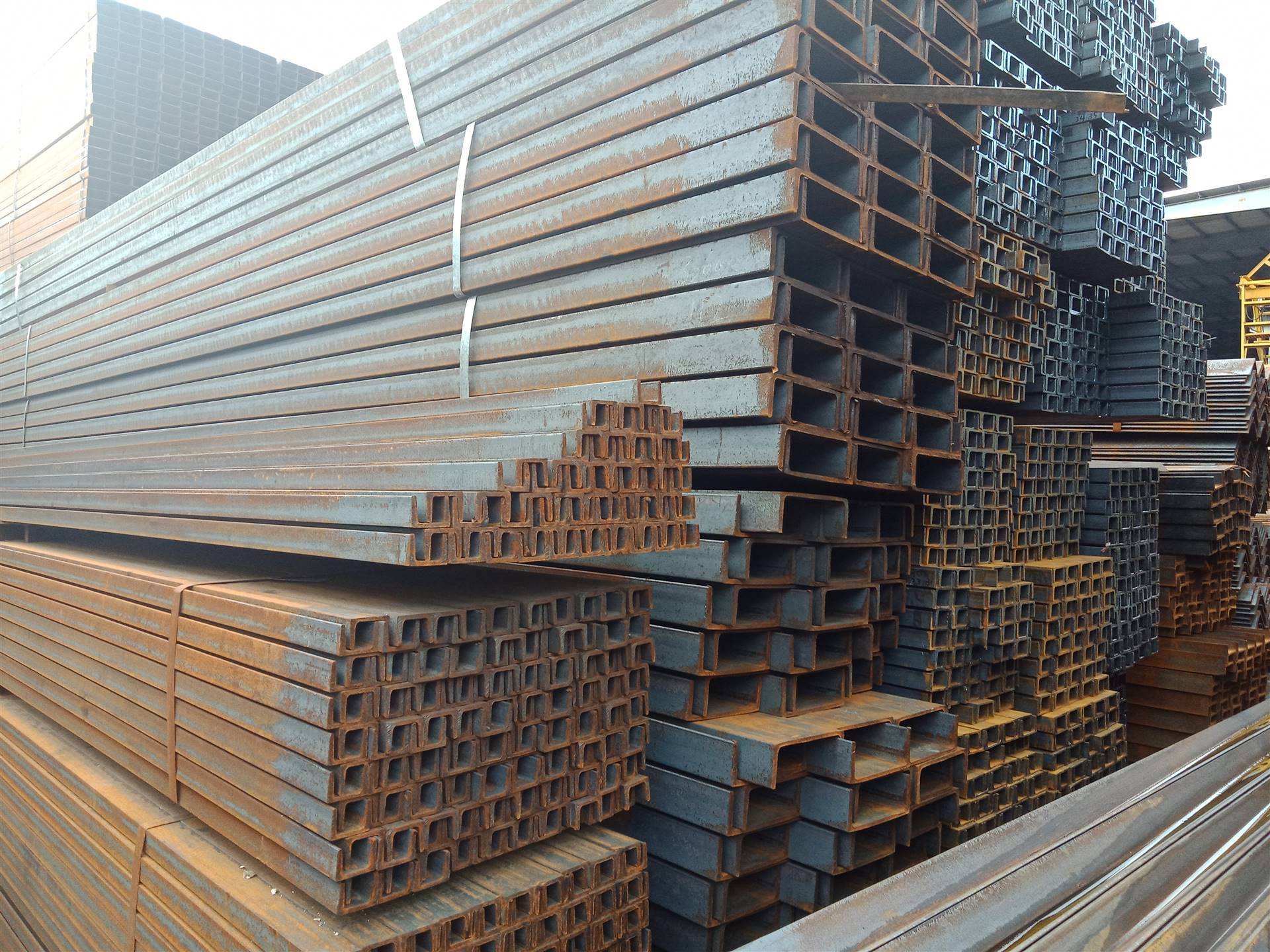 五金工具一般怎么保养,五金怎么防生锈