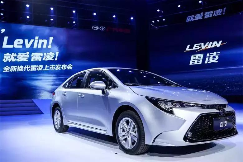 丰田雷凌新款tnga精英版,换代雷凌tnga