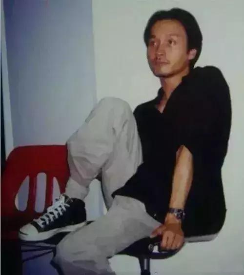 匡威经典款常青款1970s有什么区别 (匡威常青款和1970s哪个比较好)