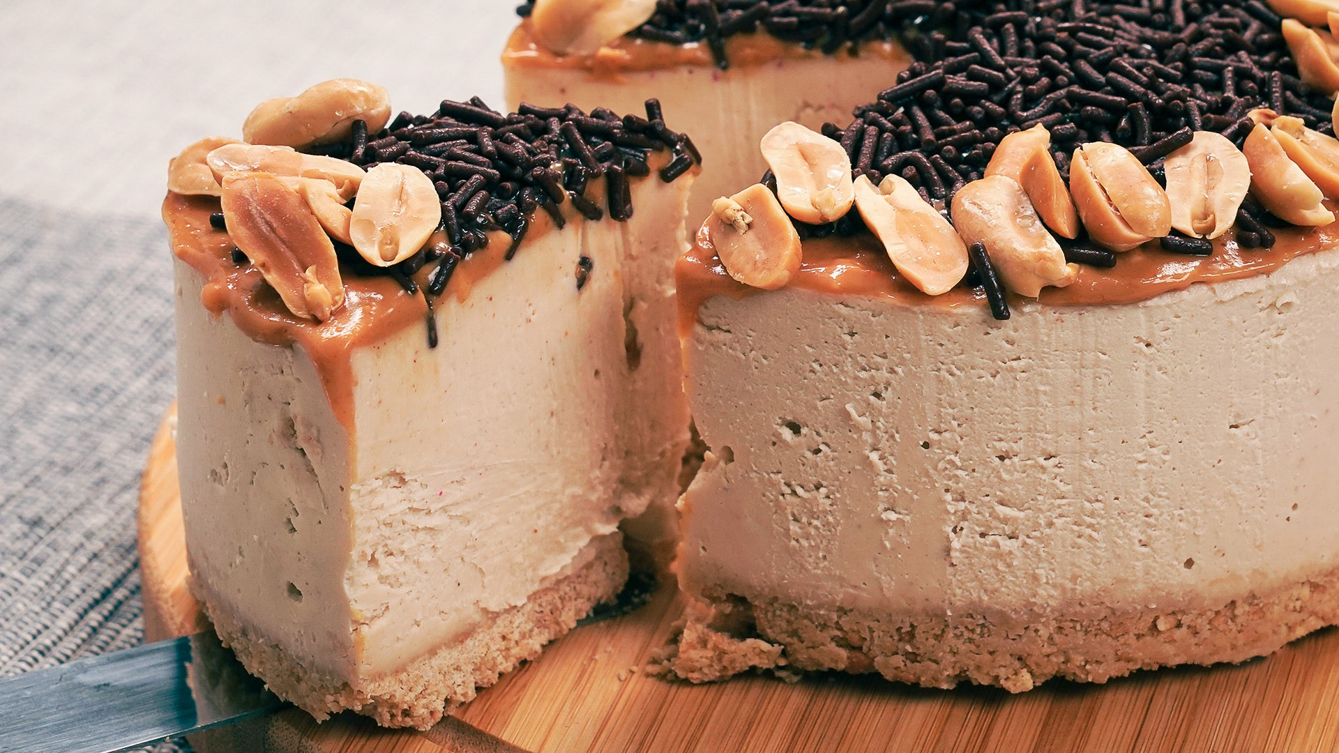 用电饭煲做云朵蛋糕不用烤箱,电饭煲自制香蕉蛋糕不用烤箱