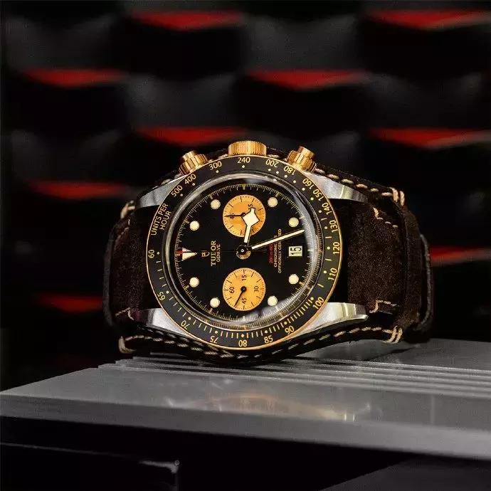 如何在冬天露出自己的手表,根据自己的手腕如何选择腕表