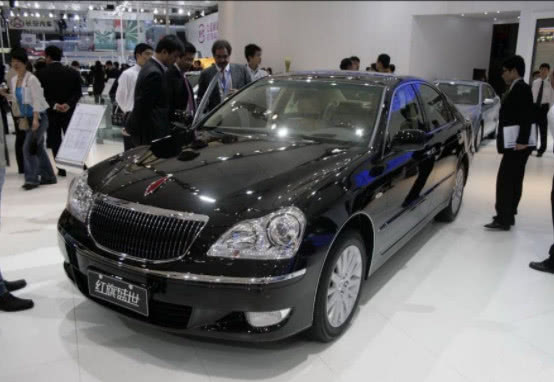 丰田皇冠陆放顶配停产吗,丰田皇冠真的停产了吗