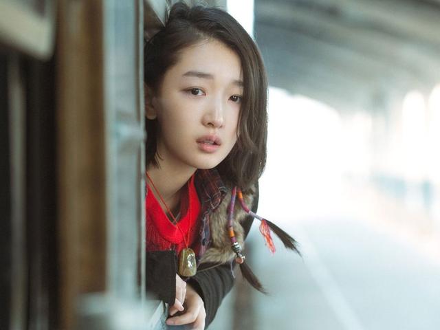 周冬雨千古玦尘影评,千古玦尘周冬雨绝美镜头