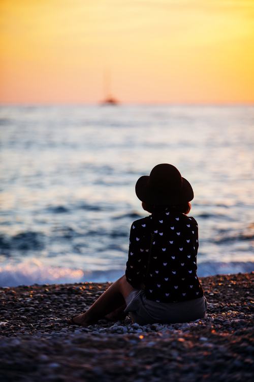 老公冷战逼我离婚,老公移情别恋了怎么办