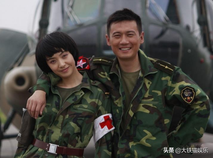 矫揉造作就别演军旅剧了,这8位女星告诉你,什么叫飒爽军人气质