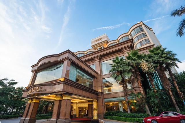 东莞三正半山酒店一楼,东莞塘厦三正半山酒店怎么样