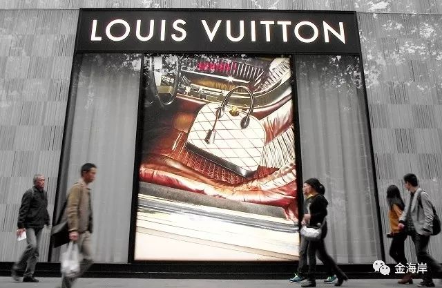 不出国门就能买到免税店,不出国门买好货