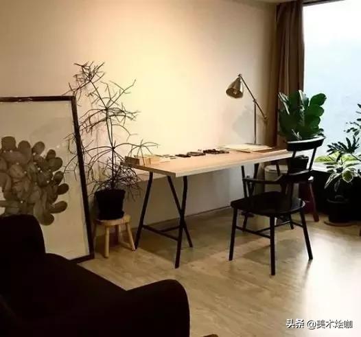 他用一支5块钱的针管笔“撸猫”，17万网友直呼：这猫要活了