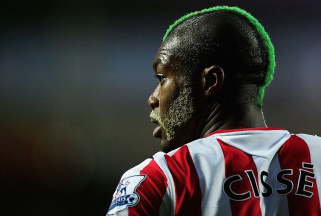 博格巴经典寸头,足球场上最好看的发型