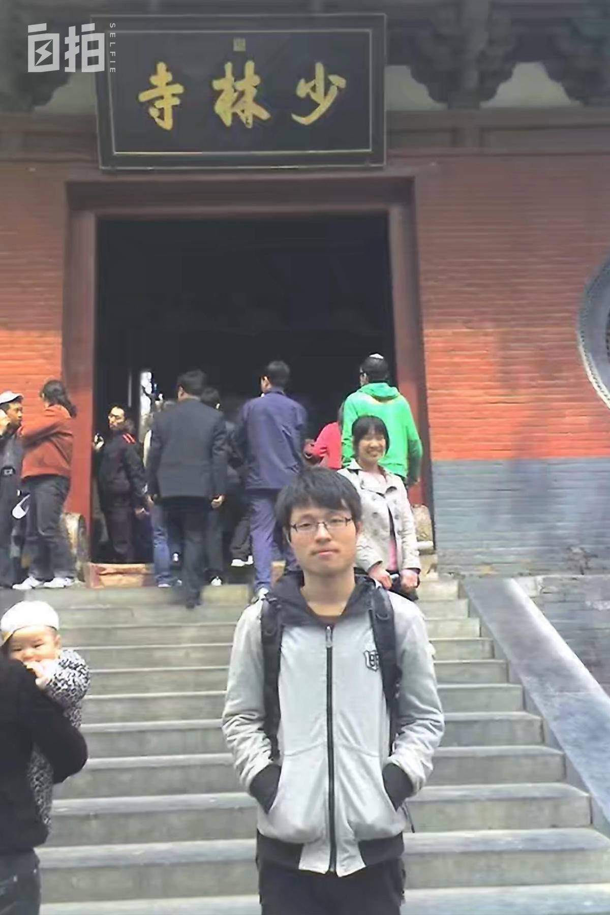 35岁中国小伙娶26岁美国妻子,八年前河南小伙娶大五岁美国妻子