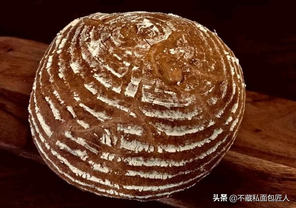 烤箱边上无岁月，六十五岁面包师的一年