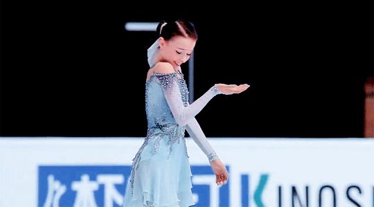 俄罗斯美少女惊呆众人,13岁俄罗斯少女神仙颜值