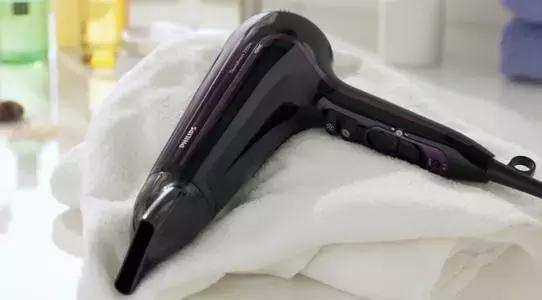 鞋子磨脚怎么处理好看,运动鞋子磨脚后跟怎么处理妙招