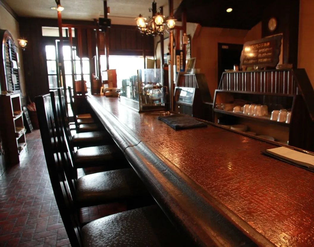 宸℃父鏃ユ湰,鏃ユ湰浜兘宸℃父