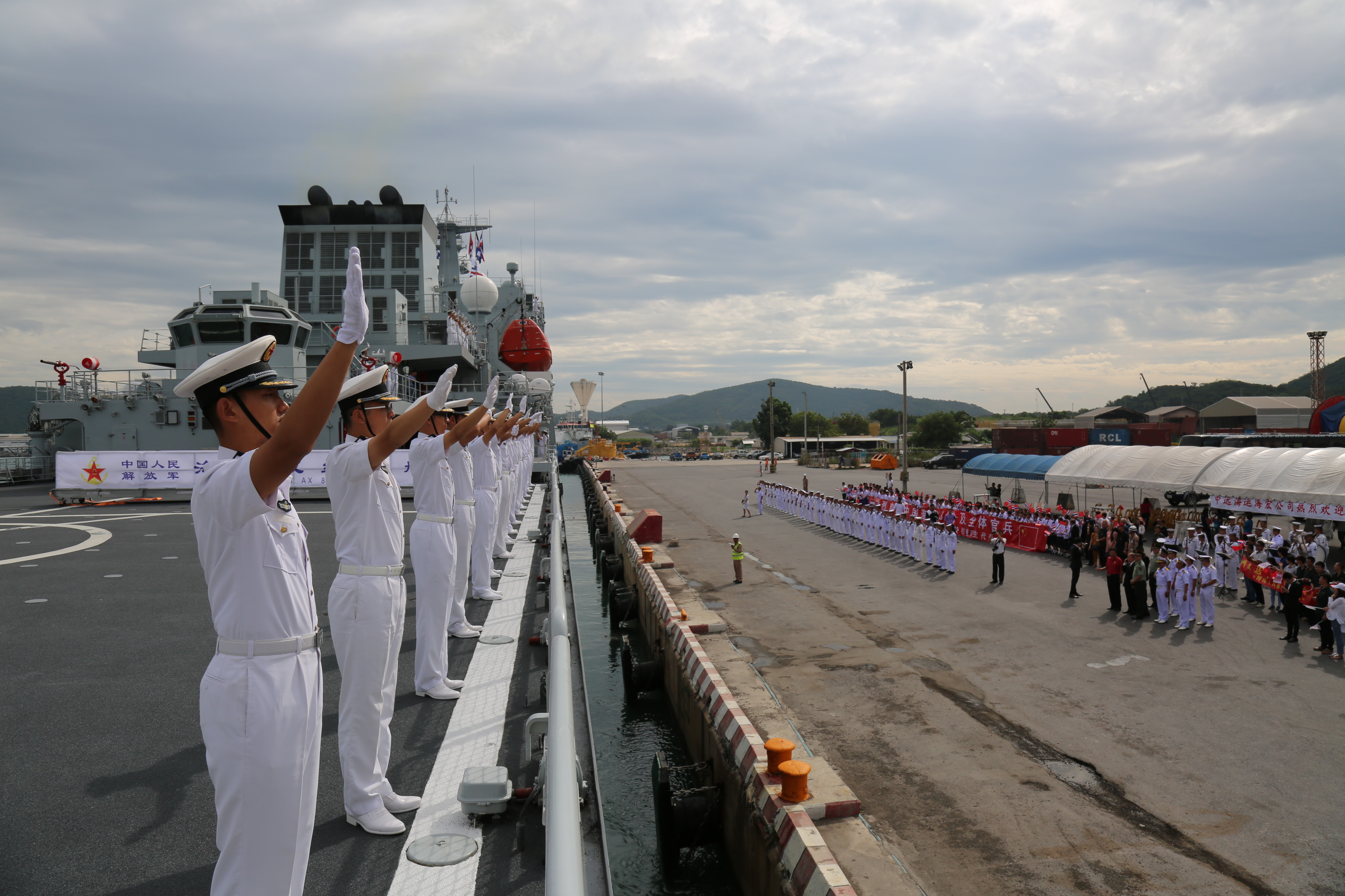 军校大连舰艇学院,大连海军舰艇学院军校