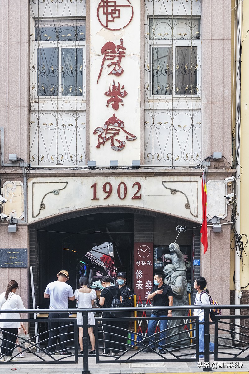 青岛美食一条街劈柴院,青岛劈柴院周围的美食