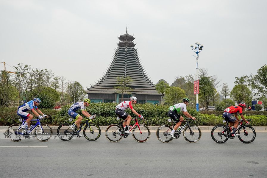 环广西公路车赛桂林冠军,2023环广西自行车赛冠军米兰维德