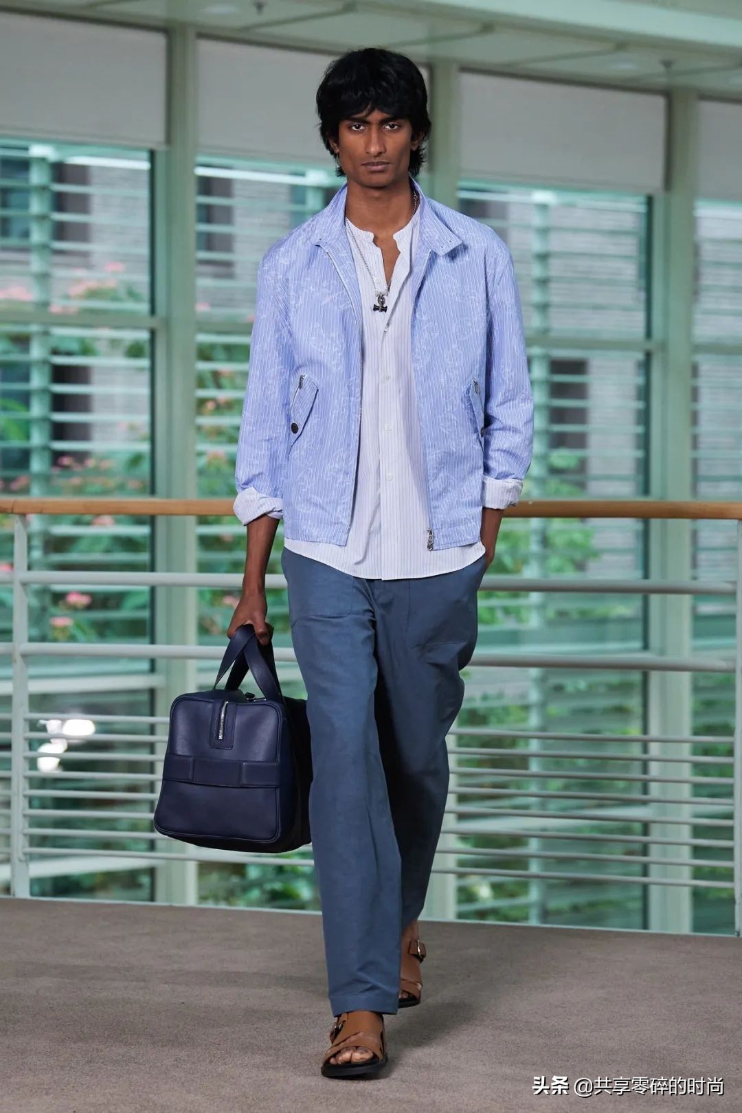 2020爱马仕春夏男装秀场,爱马仕2021男装