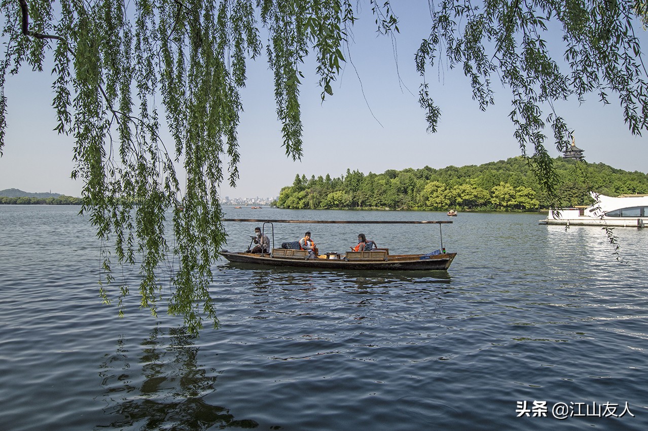 杭州西湖，美在风景，厚重在历史文化，杭州是个玩不厌的城市